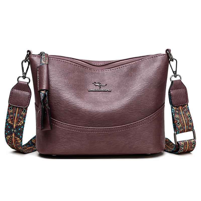Soft and high-quality texture mother bag hand bag 2025 new versatile middle-aged women wide shoulder strap single shoulder messenger bag