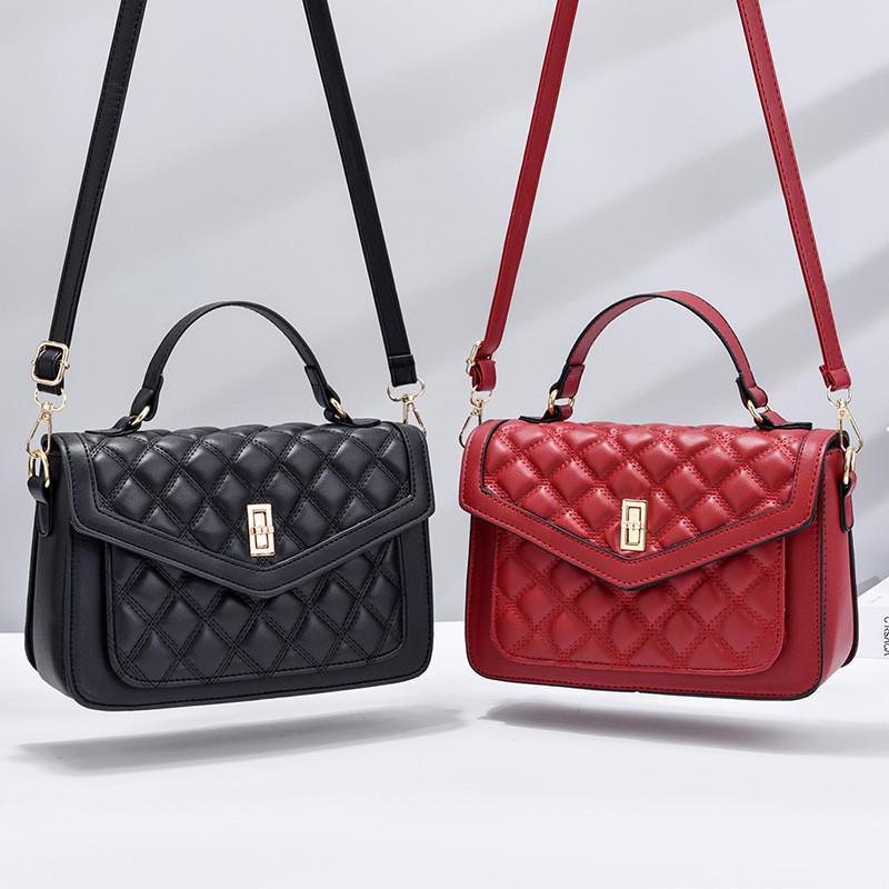IELGY Fashion One-Shoulder Messenger Bag Diamond Portable Korean Casual One-Shoulder Messenger