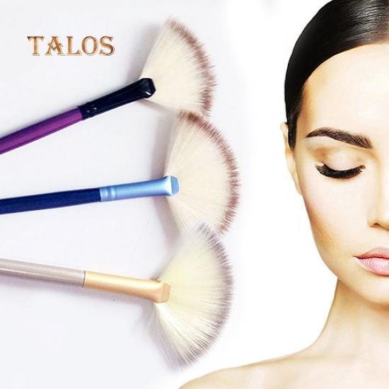 1 st Pro Trähantag Nylon Fläktform Sminkpuderborste Kosmetiska verktyg