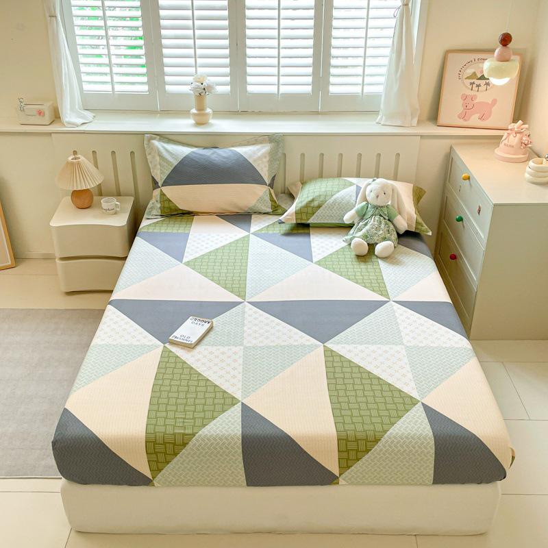 100% Cotton Fitted Sheet: Soft, Printed, Moisture-Wicking, Sweat-Absorbing, Anti-Static Mattress Protector