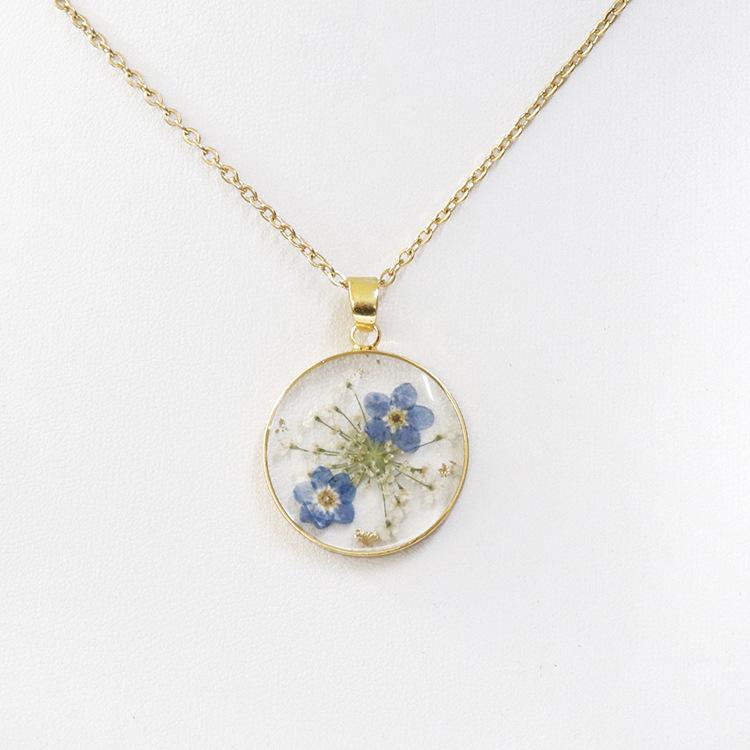 Ivy Rose Gold Forget-Me-Not Pendant Real Dried Flower Jewelry Transparent Resin Crafts Premium Necklace