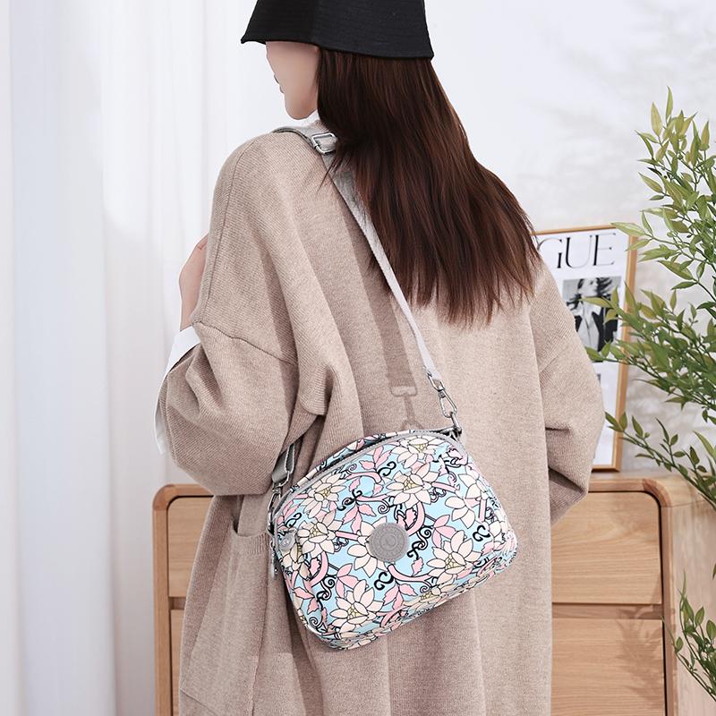 Women's Bag Middle-aged And Elderly Mother's Bag Lightweight Printed Nylon Bag Multi-pocket Shoulder Crossbody Bag