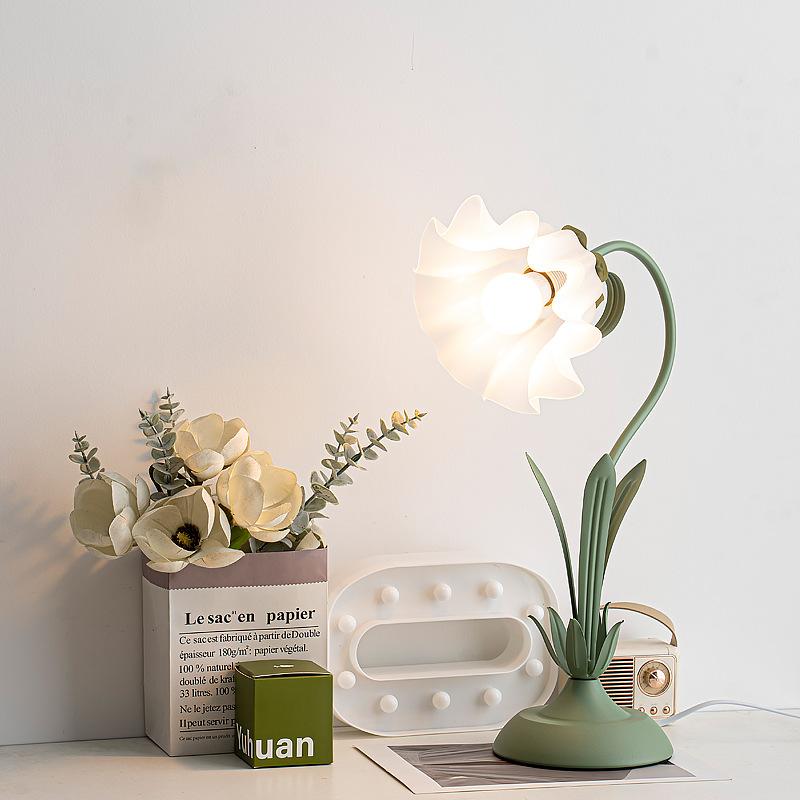 1 Stück Retro Nachttischlampe Umgebungslicht Schlafzimmer Ins Style Amerikanisch Pastoral Ländlich Nostalgisch Internet-Berühmtheit Blumendekoration Nachtlicht