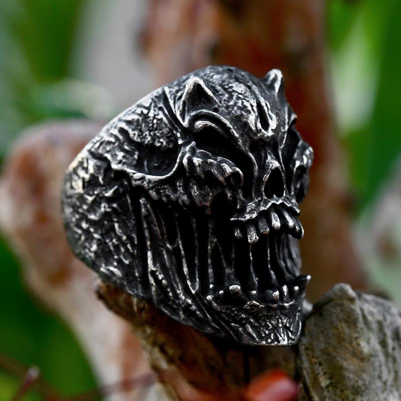 Iron Warrior Skull Punk Style Hip Hop Domineering Men's Ring