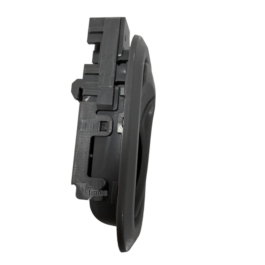 Nanjing Iveco Deying Rear Right Door Interior Handle for Baodi Model 17.