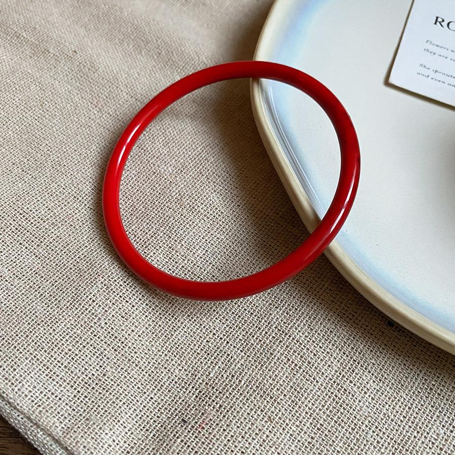 Acrylic Irregular Open-Thread Bracelet - Elegant, Versatile, High-End Ornament for Women