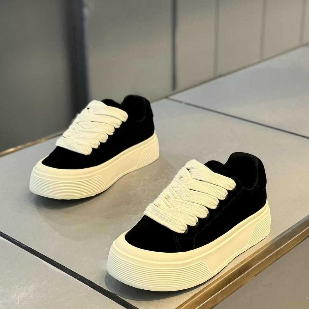 Autumn new thick-soled fur board shoes casual sports comfortable height-increasing shoes