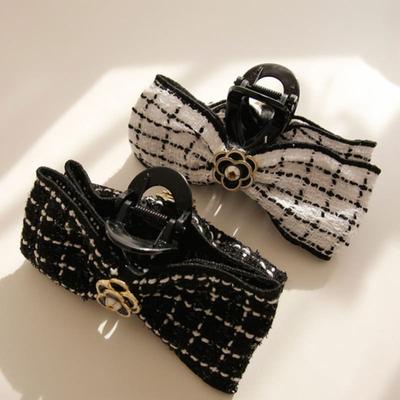 Pince à cheveux en tissu tweed Camélia J.Lauren H01128