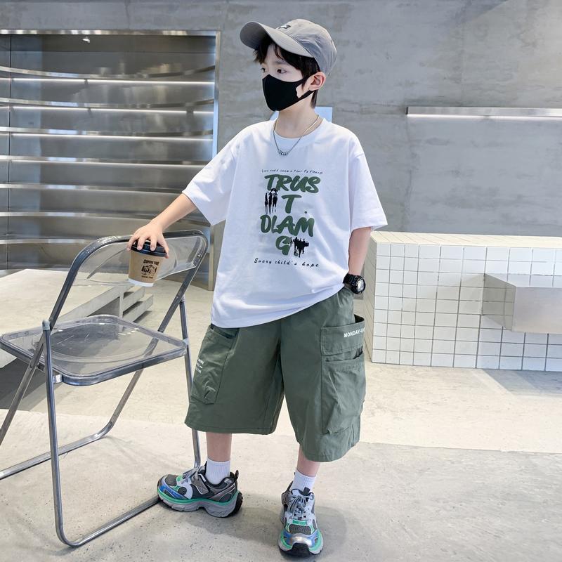 Boys' summer suit short sleeved loose 2026 new style children's summer boys' T-shirt two-piece set, men's god cool and handsome