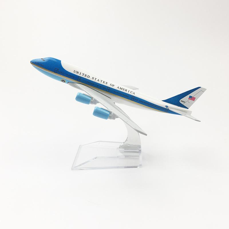 

Самолет B747 авиакомпании Air Force One, металлическая модель самолета, масштаб 1/400, 16 см, копия самолета, авиационный статический сувенир, декор для офиса