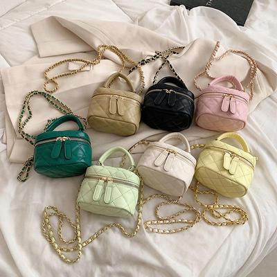 Embroidered Mini Bucket Bag: Stylish Crossbody Coin Purse for Parent-Child with Chic Chain Design