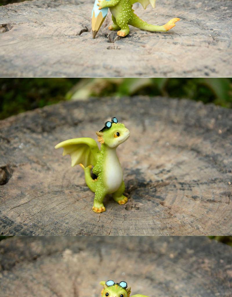 Adorable Cartoon Dragon Resin Ornament - Dinosaur Figure Gift for Friends & Teachers