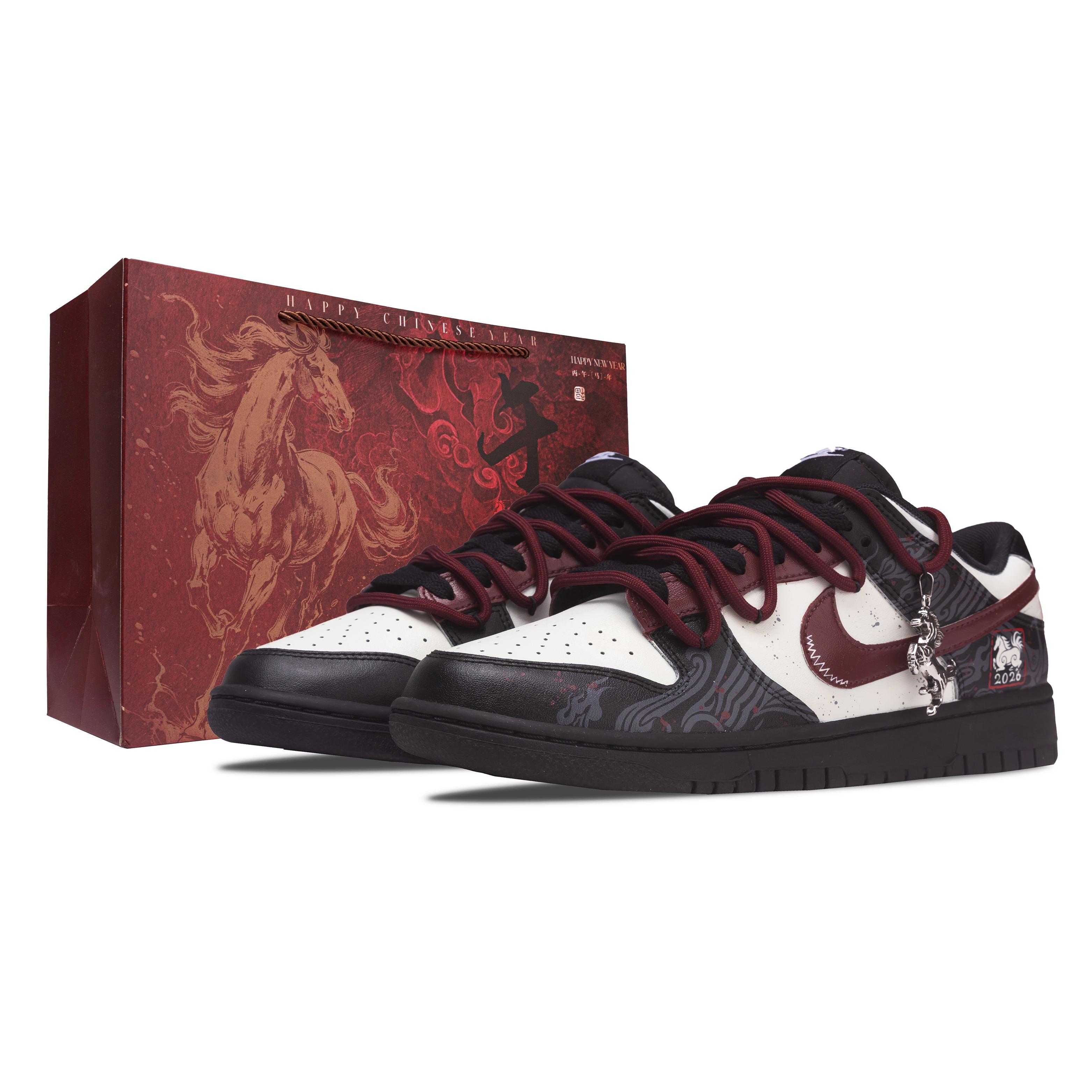 

Nike Dunk Divine Rider Song Xi Abrasion Resistant Breathable Abrasion Resistant Breathable Low top Skateboard Shoes IO7606-010(Team691--) 39