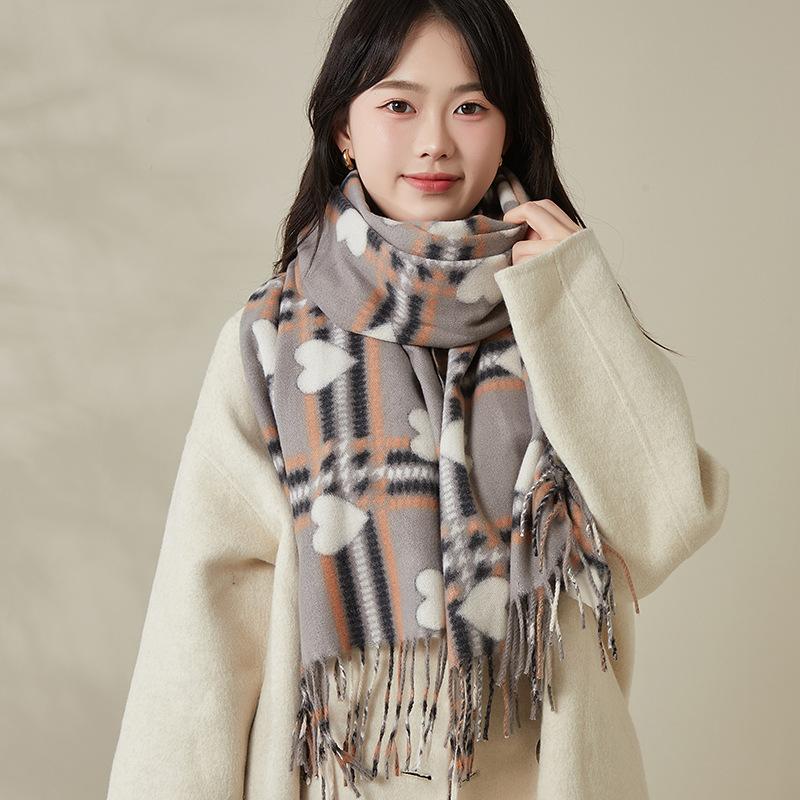 Double Side Heart-Shaped Checkered Scarf Female Winter Korean Fashion Versatile Shawl Thickened Outer Scarf Warm Neck Protection