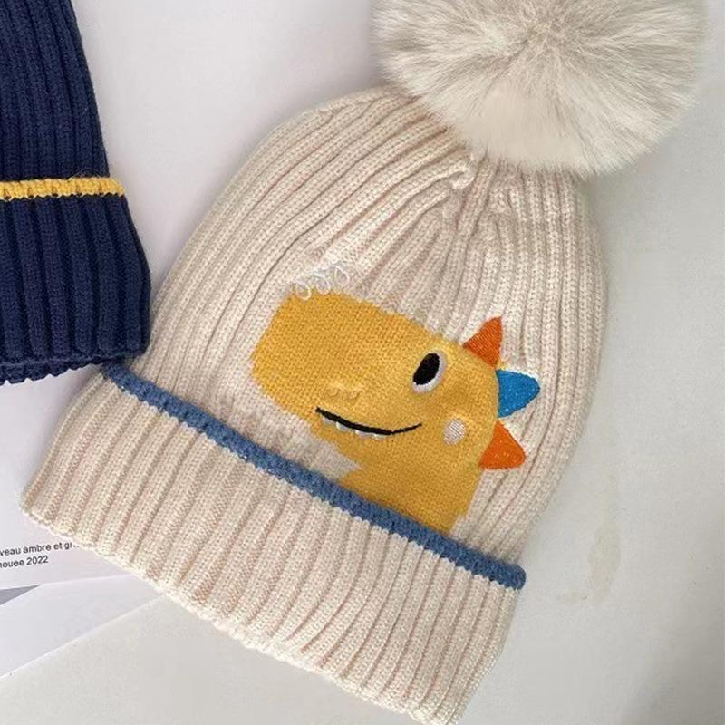 Cappellino invernale per neonato berretto a forma di orso coreano cappello invernale in lana a maglia per bambini berretto tinta unita cappello invernale per neonato con paraorecchie