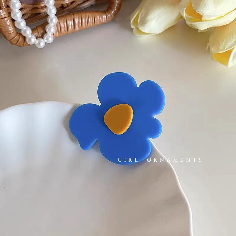 Women's Cute Summer Flower Hair Clips - Duckbill and Fringed Bangs Style