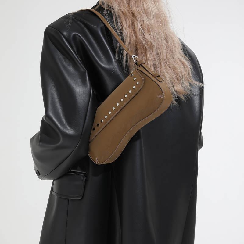Women One-shoulder Underarm Bag Frosted Commuting Rivet Minimalist Vintage Casual Fashionable Cool Personality Daily