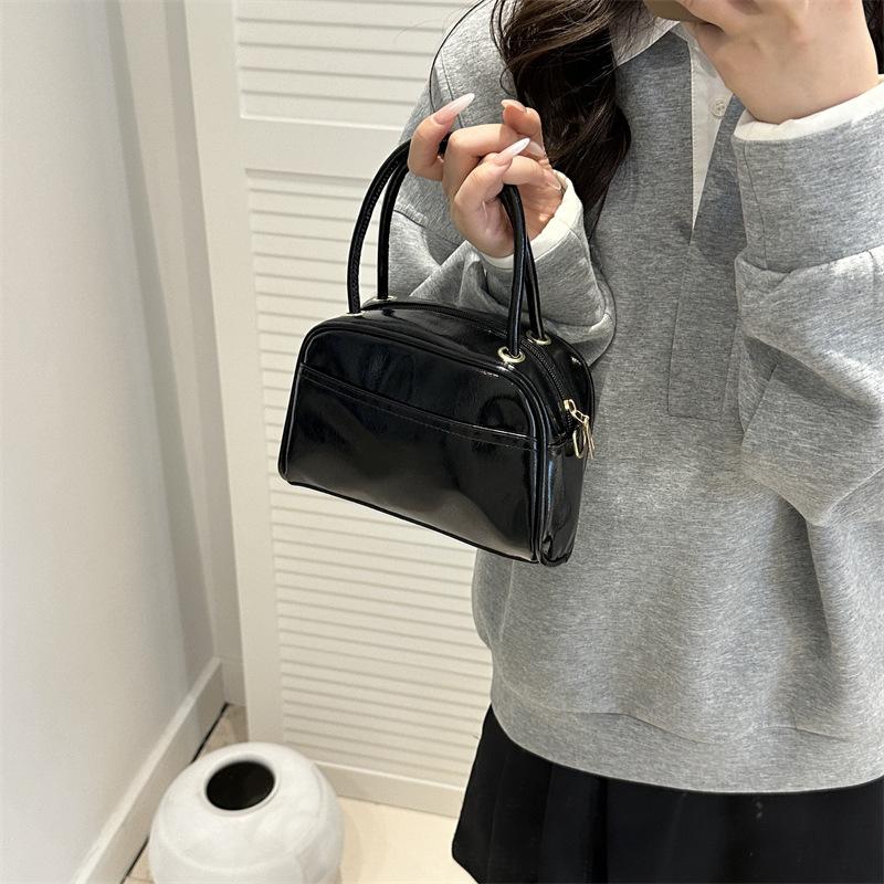 Retro Solid Color PU Pillow Shoulder Bags for Women Trendy Simple Ladies Boston Crossbody Bag Versatile Girl Phone Handbag Purse