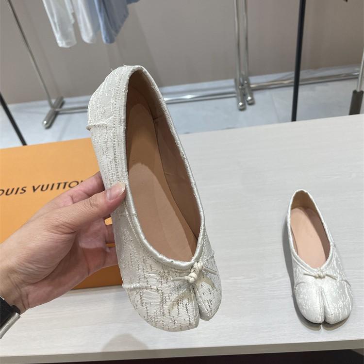 Bursting Tabi Crack Split-toed Trotters Women's Flat Ballet Shoes Granny Mary Jean Shoes