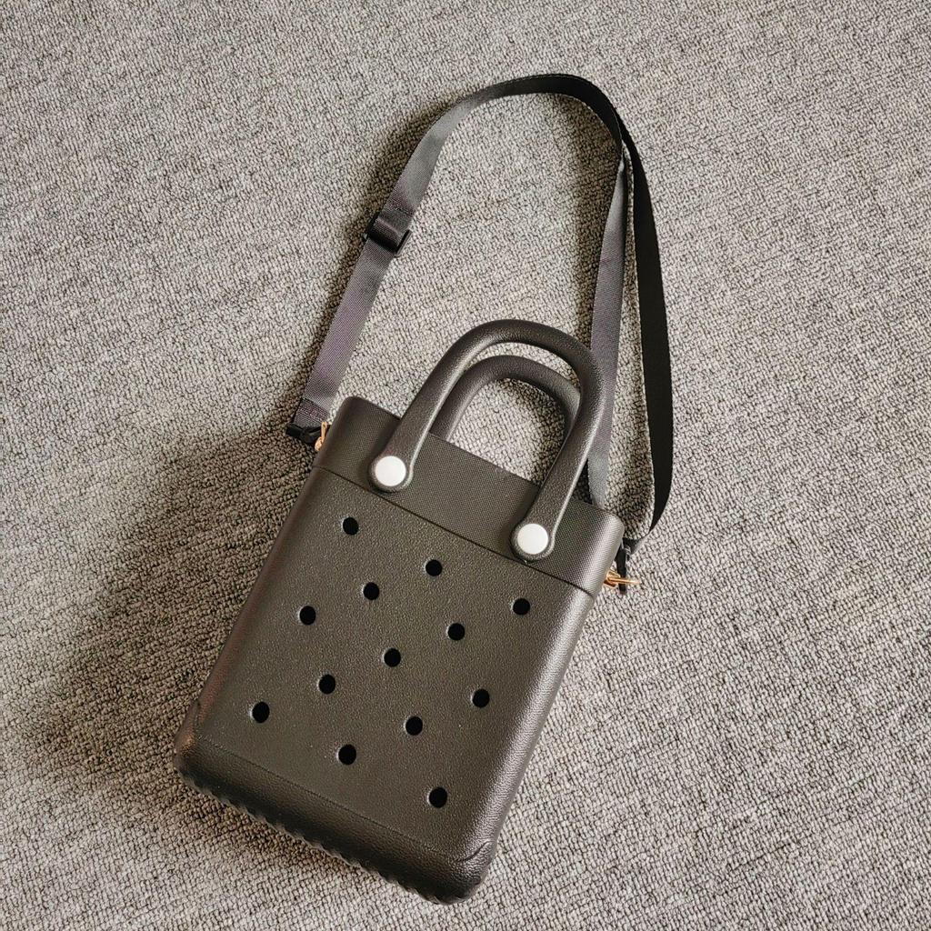 Stylish Western-Style Cartoon Shoulder Bag: Versatile, Cute, Celebrity-Inspired Messenger