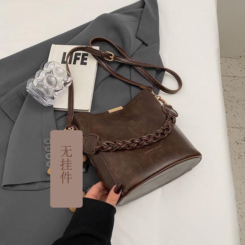 Bag Ladies Retro Design New High-end Texture Versatile Messenger Bag Portable Bucket Bag