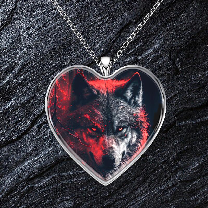 

Стильное крутое колье в форме сердечка