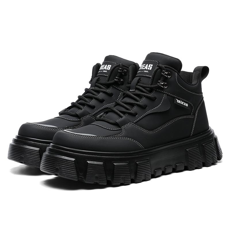 New Spring Men's Shoes Thick Soled Light Luxury Trendy Shoes Men's Fashionable Leather Boots Autumn and Winter Short Boots Casual Martin Boots