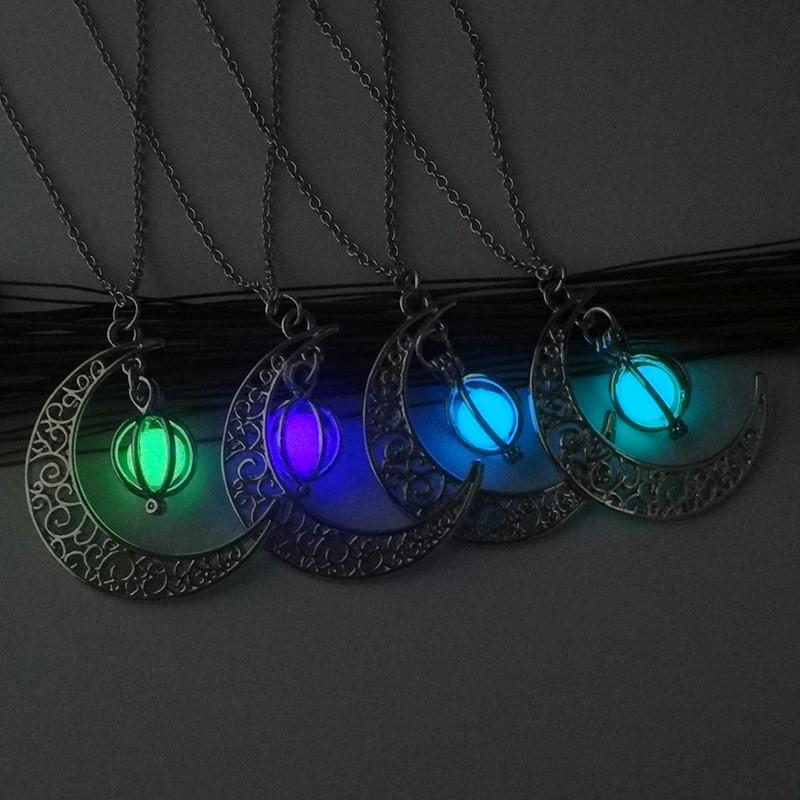 Collana Luna e Zucca di Halloween con Ciondolo Luminoso al Buio per Donna