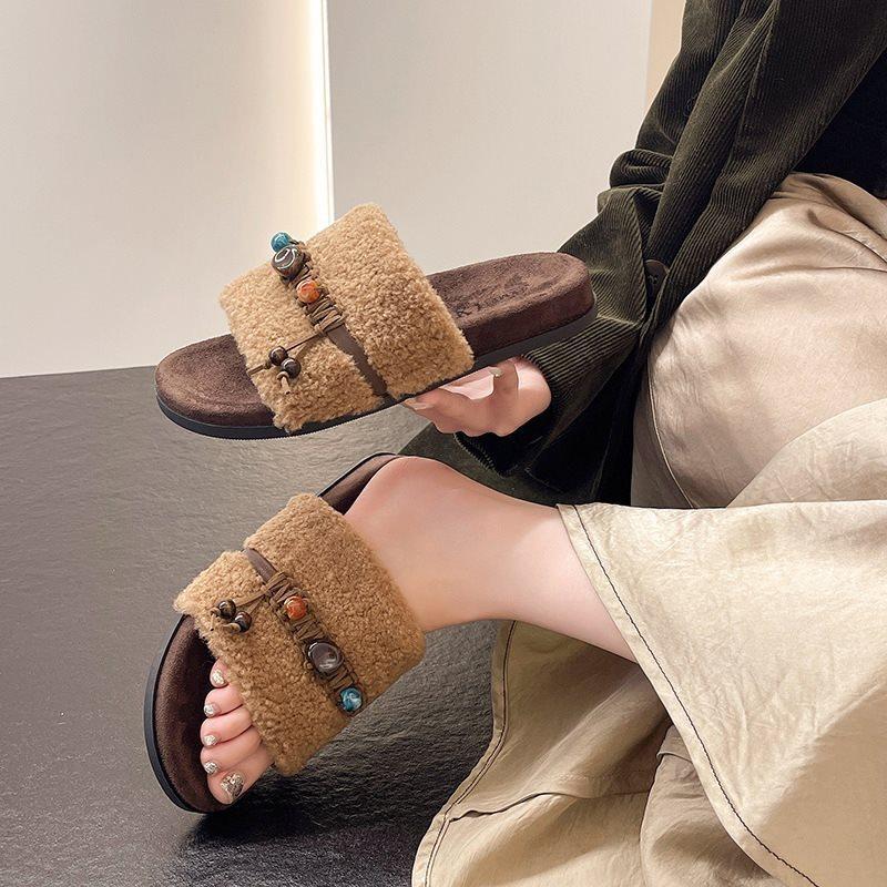 

Retro one-word drag outer wear temperament fluffy slippers women 2025 fashion ethnic style small man new French thick bottom 40 верблюд