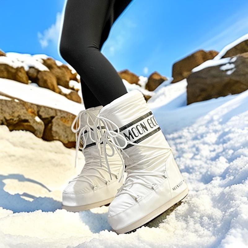 Inner Height-increasing Snow Boots Cotton Shoes Women's 2025 Winter Women's Shoes New Super-fire Warm Cotton Boots Non-slip and Waterproof Short Boots