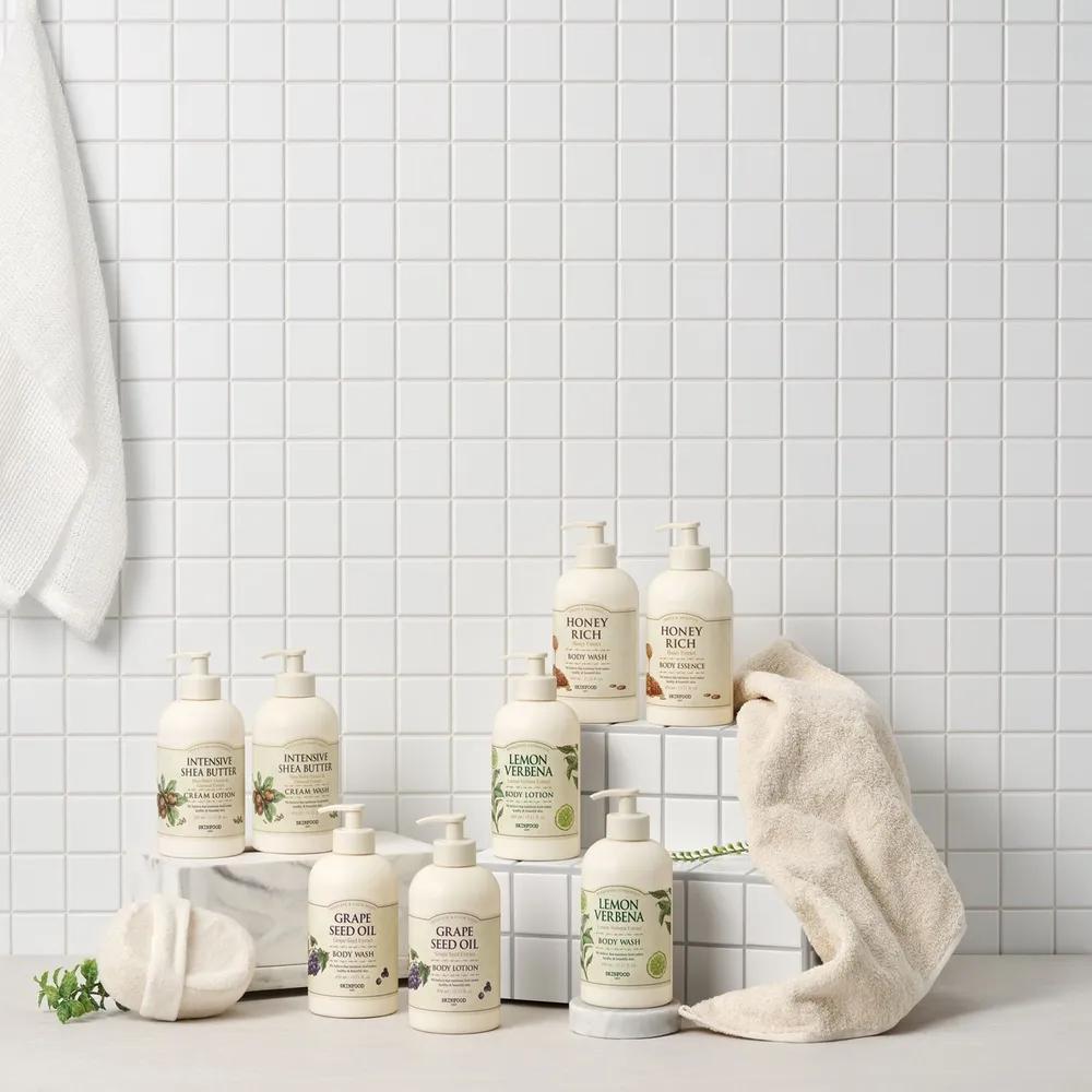 

Select Body Wash 450ml & Lotion 450ml Lemon Verbena Body Lotion