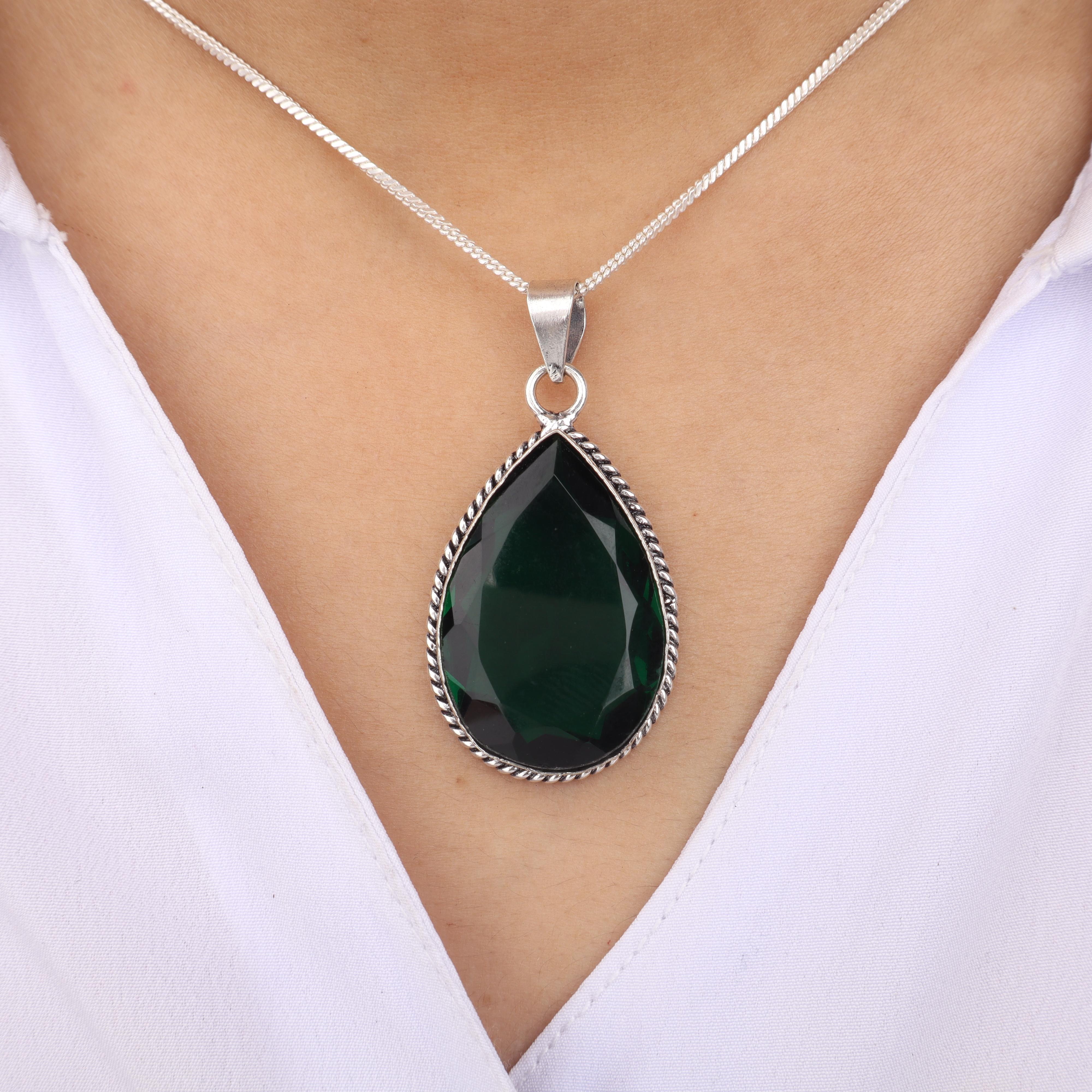 

Chrome Diopside Gemstone Silver Pendant 1.80 , 925 Sterling Silver Handcrafted Jewelry, Green Stone Pendant For Gift PP-65-3