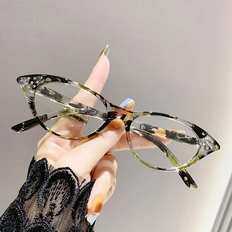 Fashion Diamond Inlaid Ultra Light Anti Blue Light Presbyopia Glasses Cat Eye Frame for Middle Aged and Elderly