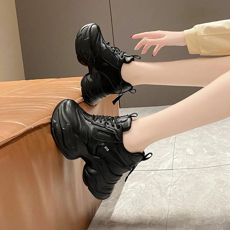 Scarpe da Donna Moda Primavera Nuove Aumento Altezza 10CM Suola Spessa Sneakers Casual Moda Comode Scarpe Sportive da Corsa Autunno