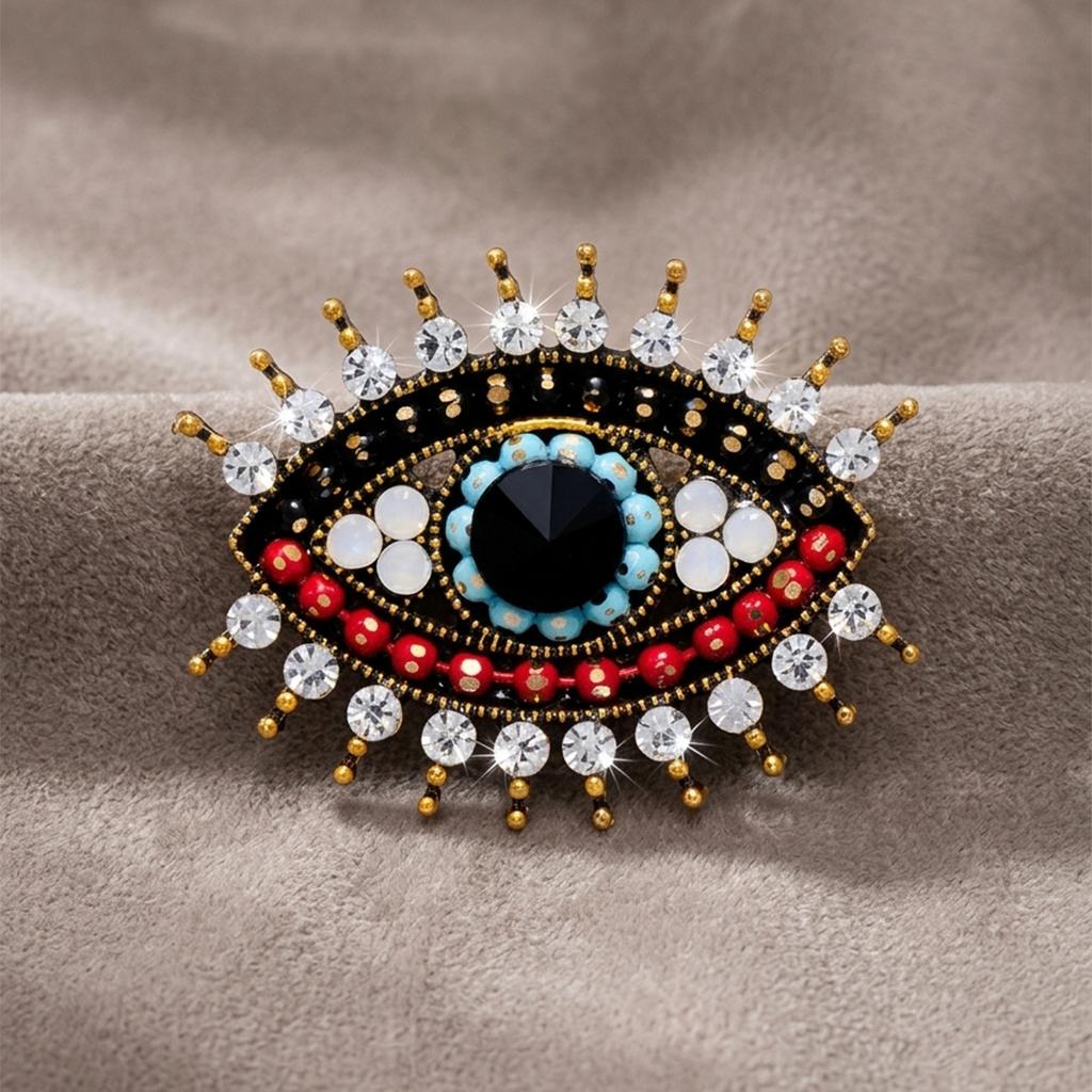 Devil's Eye Brooch - Full Diamond Retro Eye Pin - Fashionable and Unconventional Design