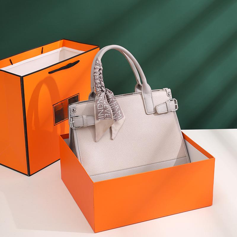 

Модная сумочка большой вместимости новая простая женская сумка кроссбоди для мамы для поездок на работу