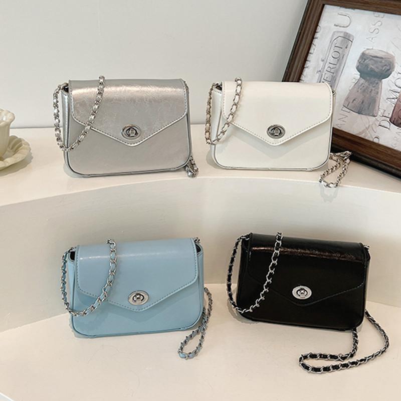 IELGY Fashion Simple Solid Color Chain Messenger Bag Korean Version All-Match Texture Small Square Bag
