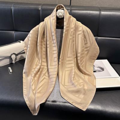 90 Foulards Carrés Tendance, Foulards en Soie Littéraire Frais, Respirants et Doux, Foulards Décoratifs Polyvalents de Mode Printemps et Automne pour Femmes