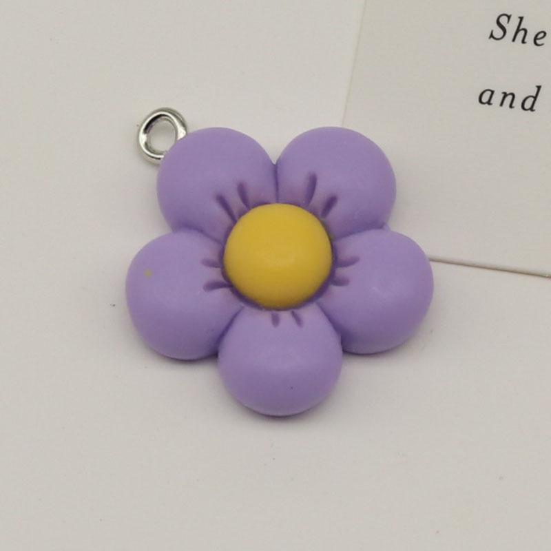 Vibrant Resin Sunflower 5-Petal Pendant Keychain – DIY Flower Jewelry Accessory