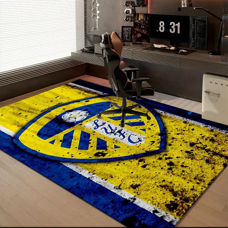 Leeds Crest Design Printed Office Carpet Chair Cushion Entryway Rug, Rugs for Living Room, Bedroom Christmas gifts