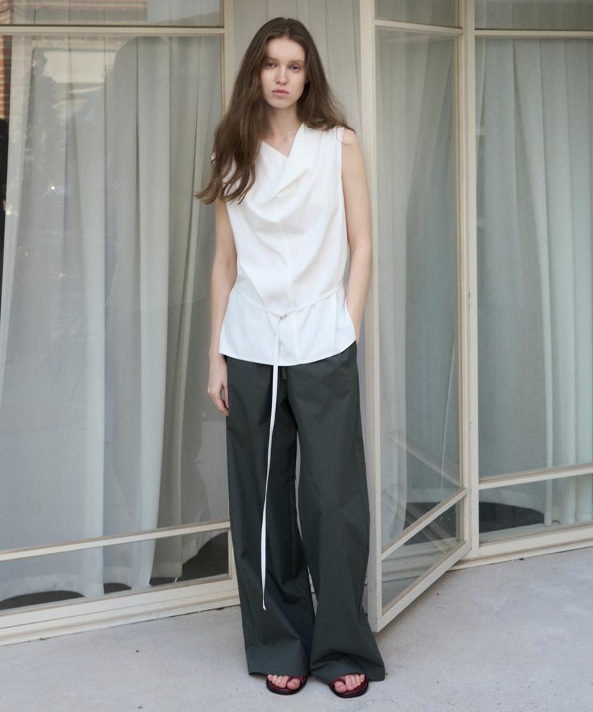 FROMWHERE Elastic Wide Pants Charcoal