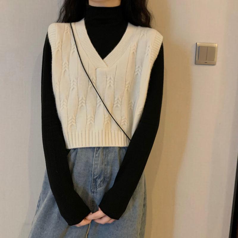 Women's Early Autumn Vest Loose V-Neck Short Sleeveless Cardigan Sweater Outer Wear Knitted Gilet Top Korean Style