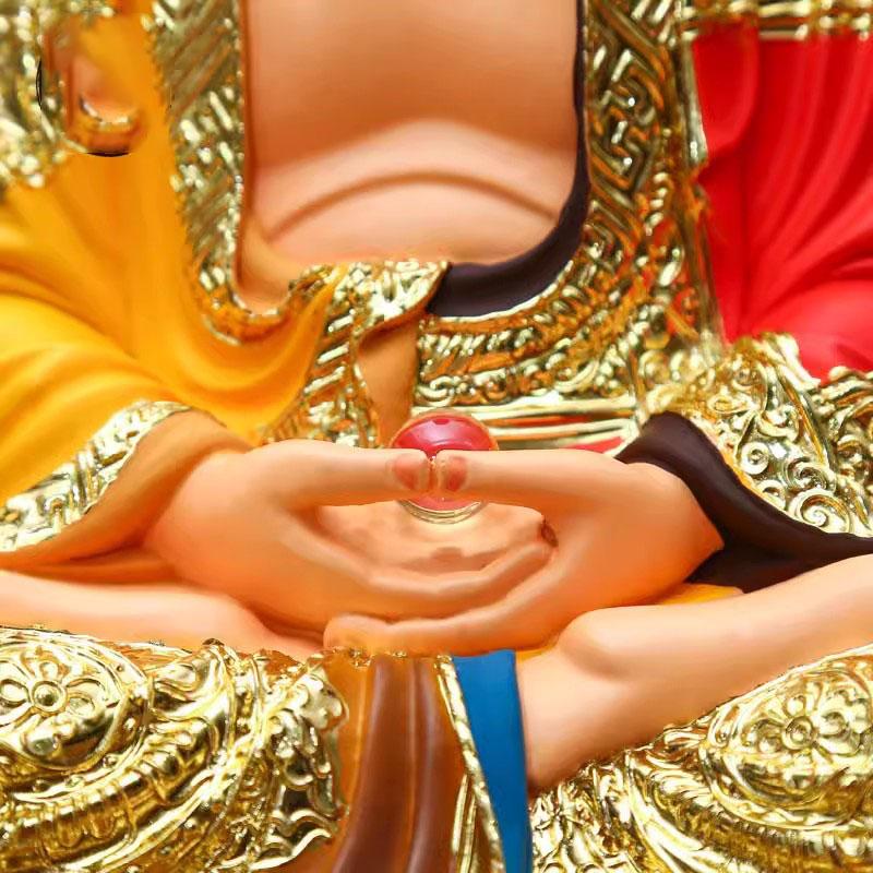 Resin Colored Clothes of Sakyamuni Buddha, Pharmacist, Household Sanbao Buddha, Weighing 5 Kg Buddha Statue