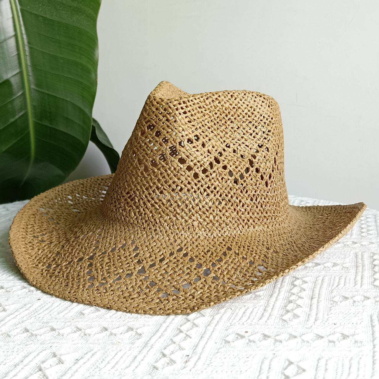 

Cowboy hat summer lake blue cowboy hat unisex retro elegant straw hat jazz top cowboy hat panama hat travel beach hat wholesale S56-58cm