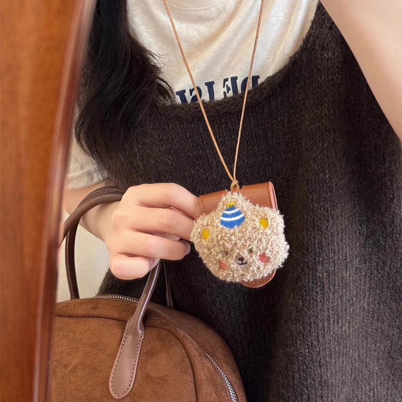 Love Pendant Necklace Internet Celebrity Fashion Versatile Sweater Chain High Sense Jewelry