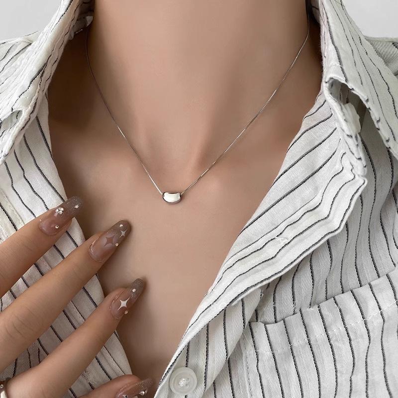 Pearl Butterfly Necklace Female Design Sense High Sense Does Not Fade Accessories Collarbone Chain Tide