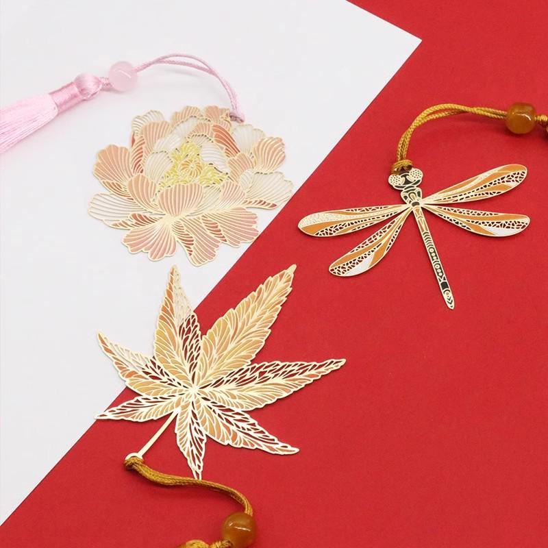 Elegant Chinese Style Metal Bookmark with Tassel and Engraving - Perfect as a High-End Gift