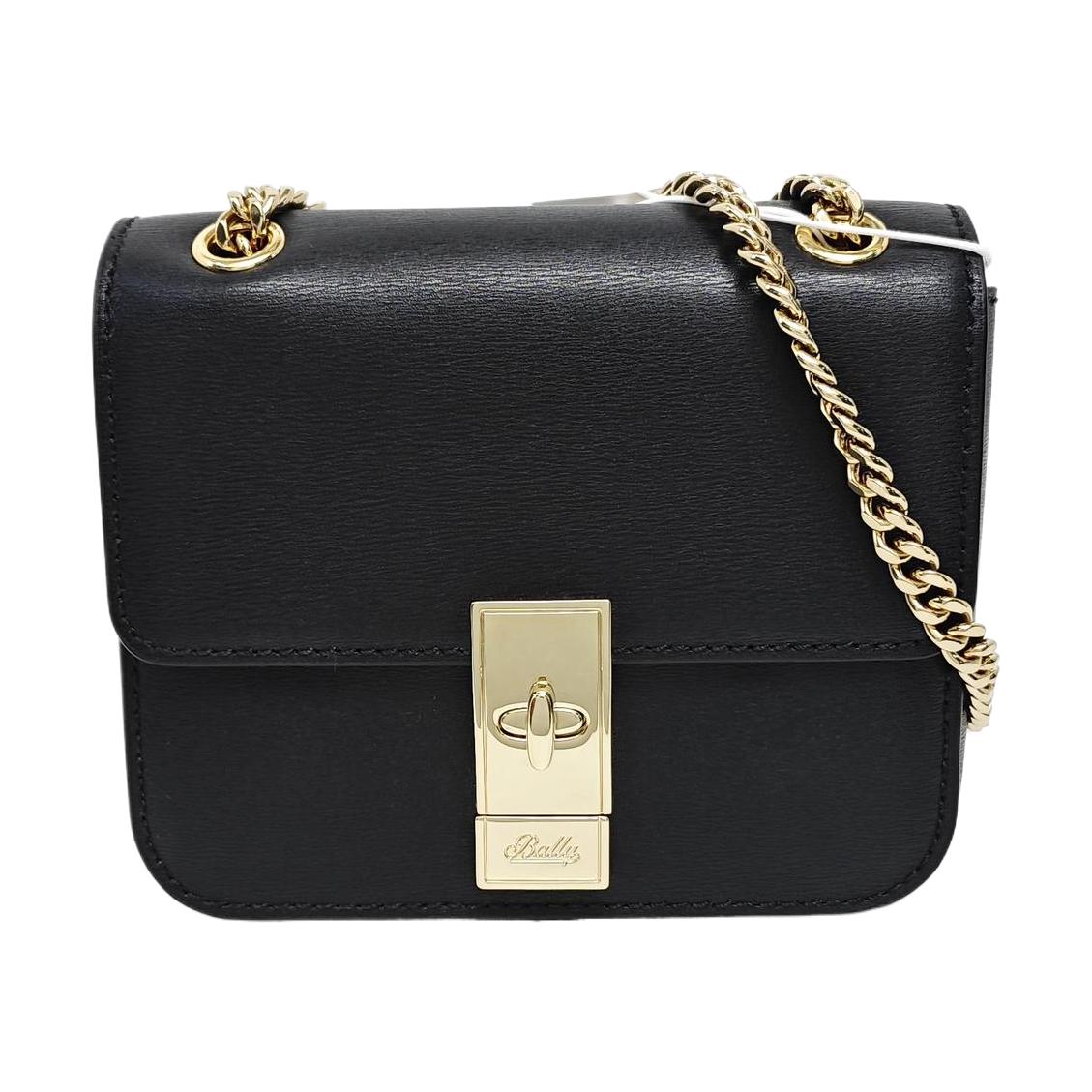 [Pre-Owned] Classic Logo Leather Crossbody Bag Small - Excellent #URNZTP ONE SIZE