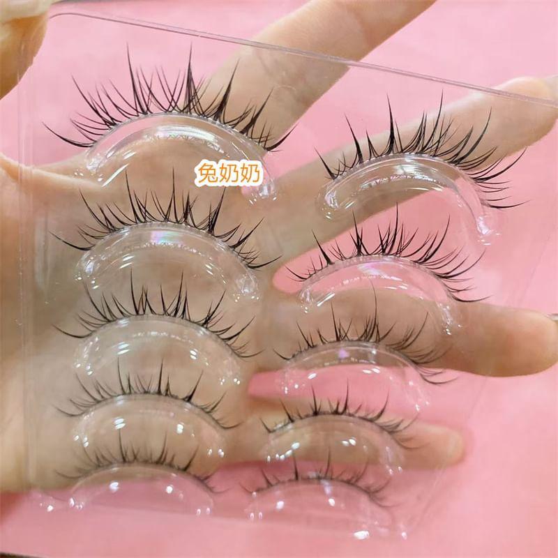 Mogugu - Natural Wispy False Eyelashes