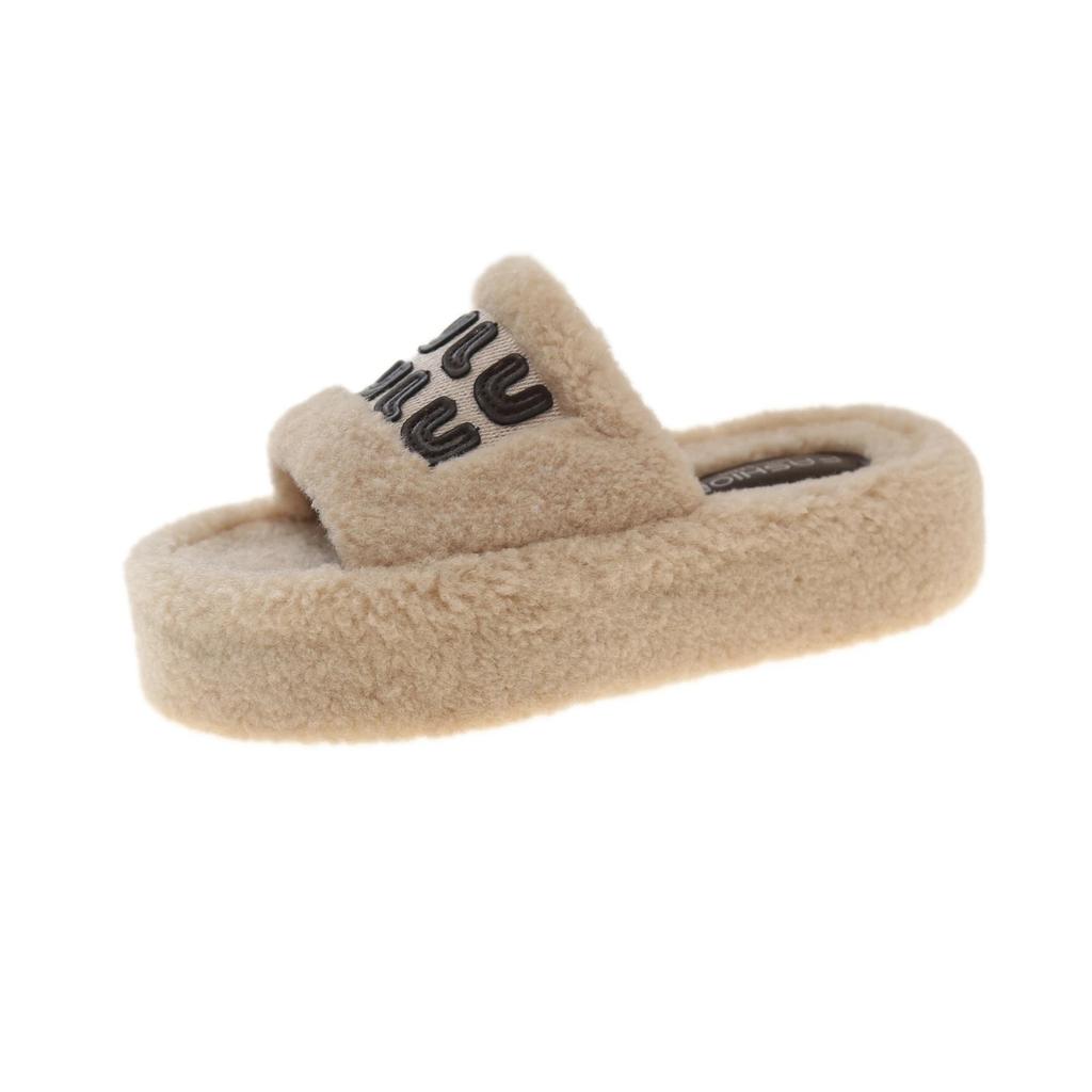 Fashion 2025 New Chunky Platform Fur Slippers Women Autumn Thick Bottom Furry Outdoor Slippers Woman Short Plush Designer Shoes